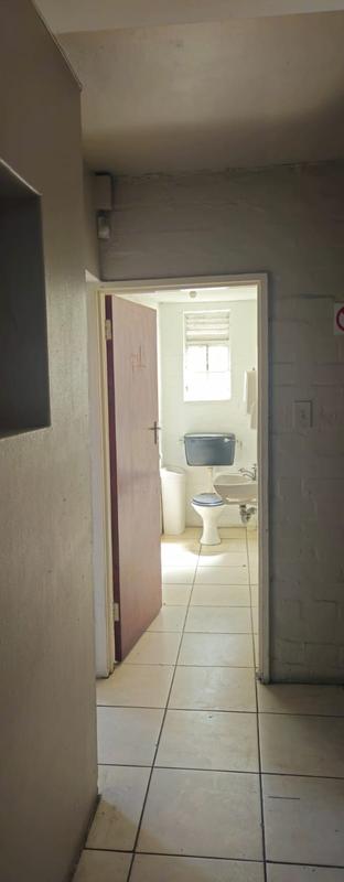 To Let commercial Property for Rent in Parow Western Cape